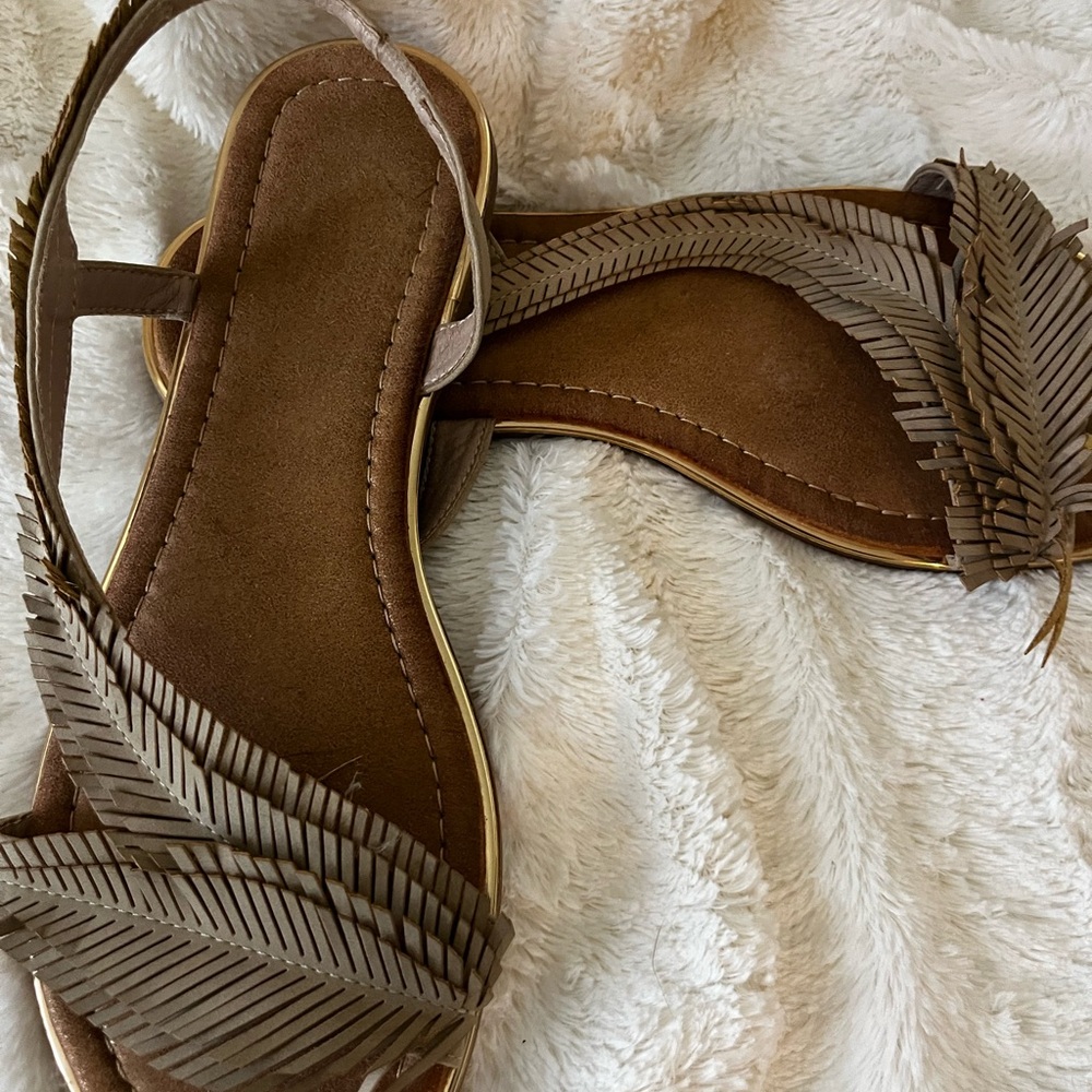 Brown Leather Sandals - Picture 4 of 4